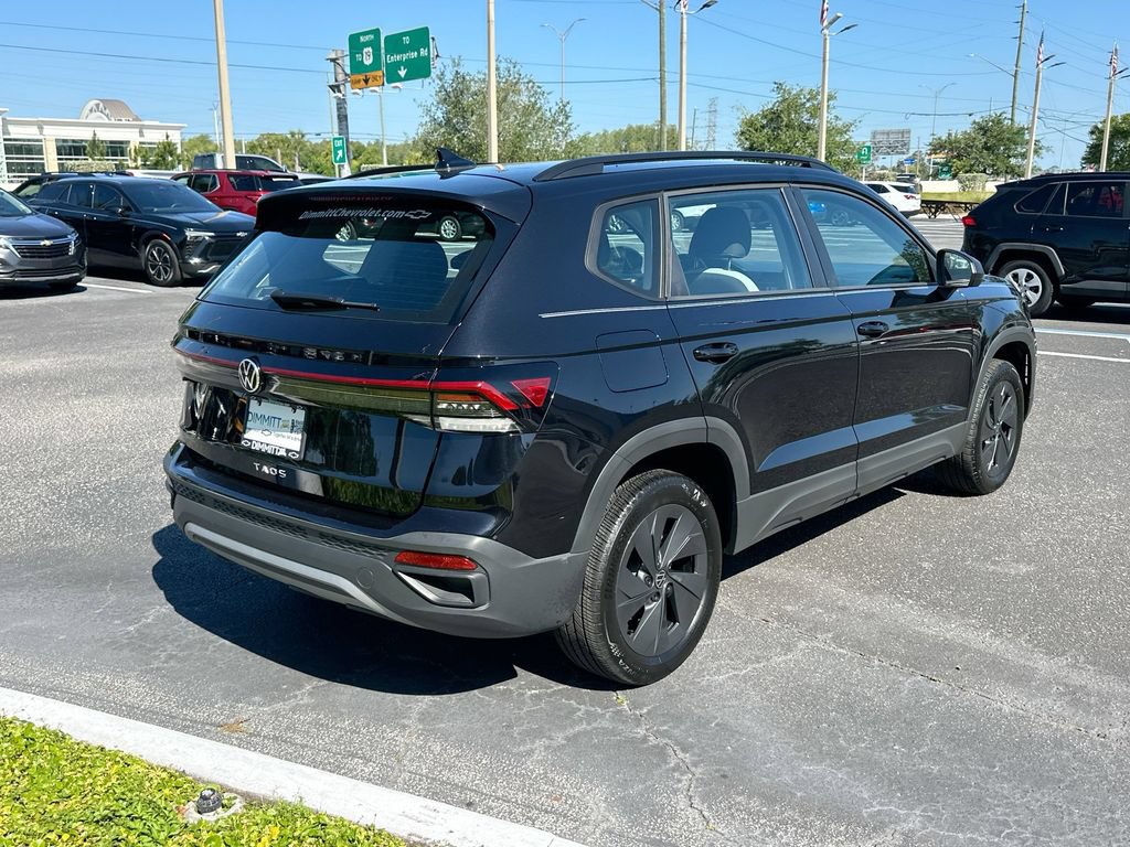 Used 2025 Volkswagen Taos S FWD image 5
