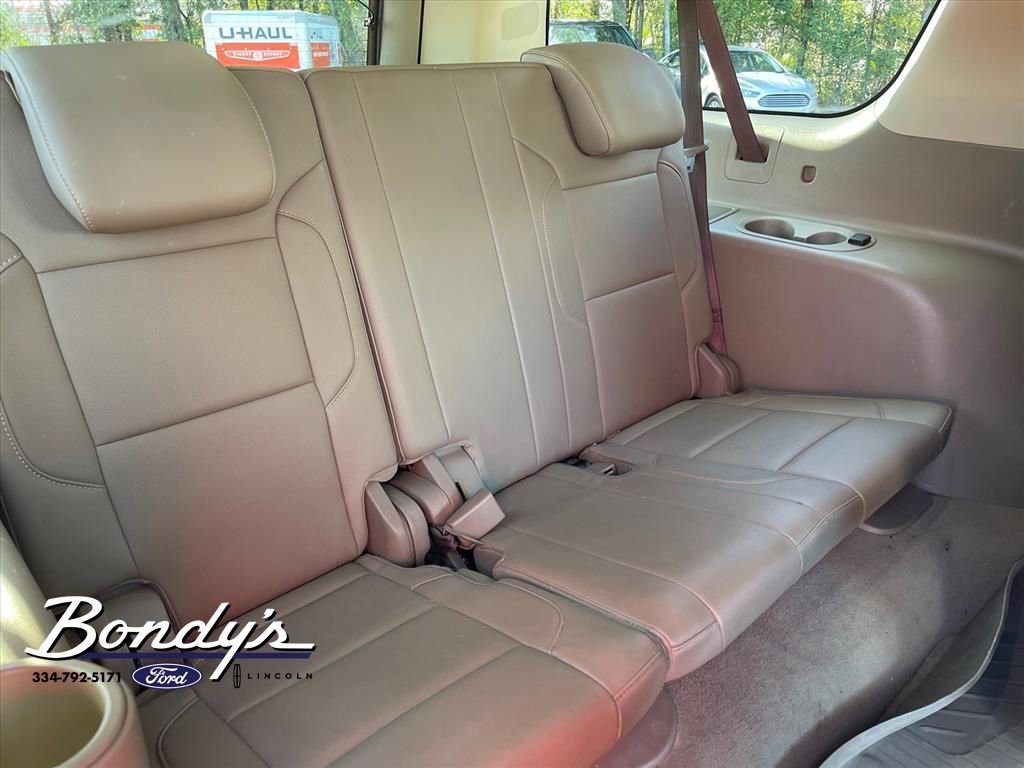 Used 2019 GMC Yukon XL SLT w/ Open Road Package image 17