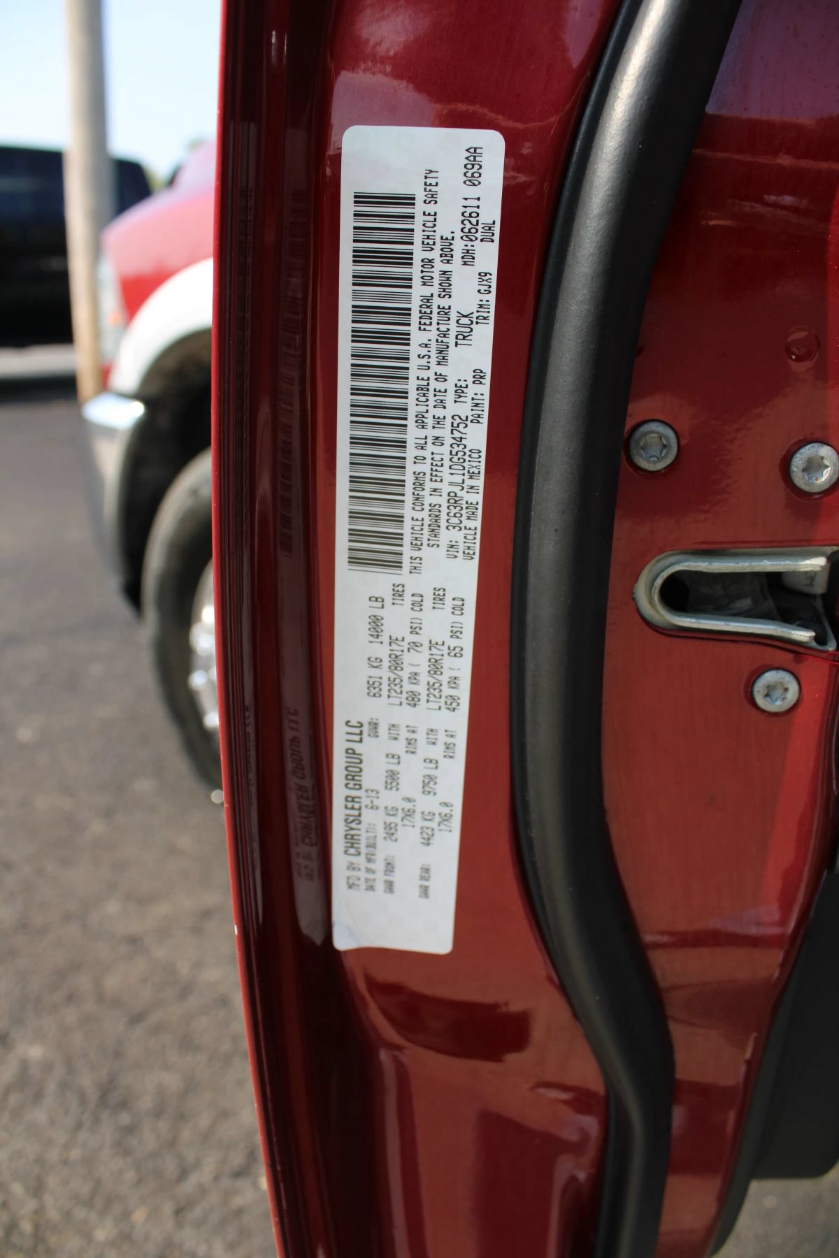 Used 2013 RAM 3500 Laramie RWD image 28