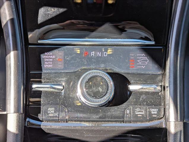 Used 2023 Jeep Grand Cherokee Trailhawk image 12