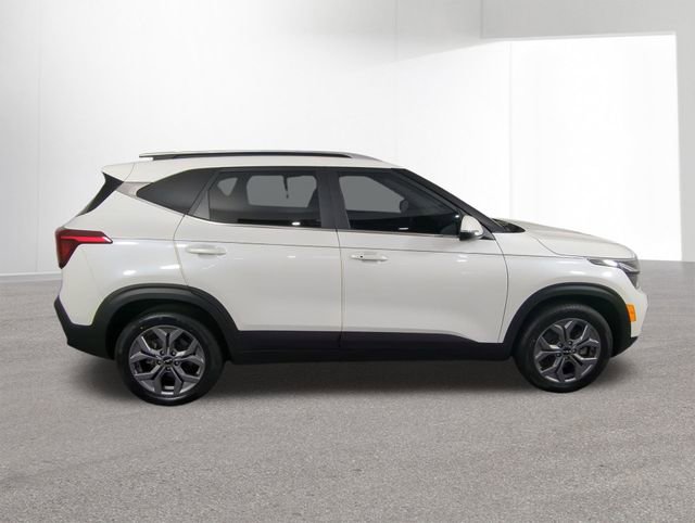 Used 2024 Kia Seltos S AWD/4WD image 38