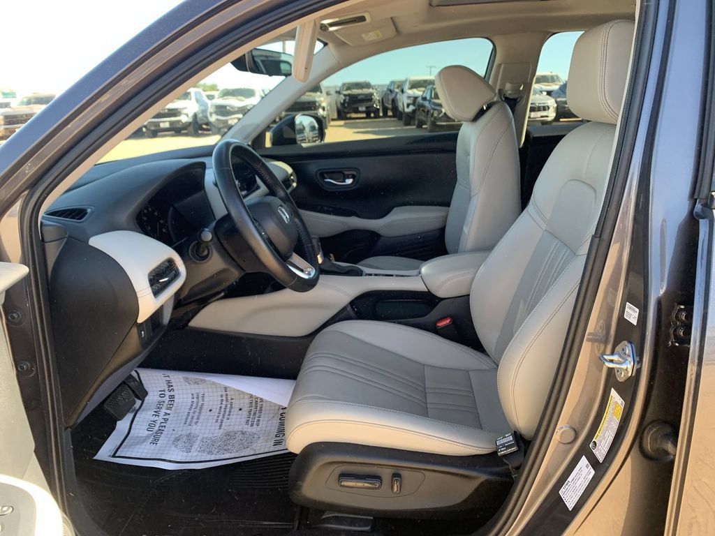 Used 2026 Honda HR-V EX-L image 17
