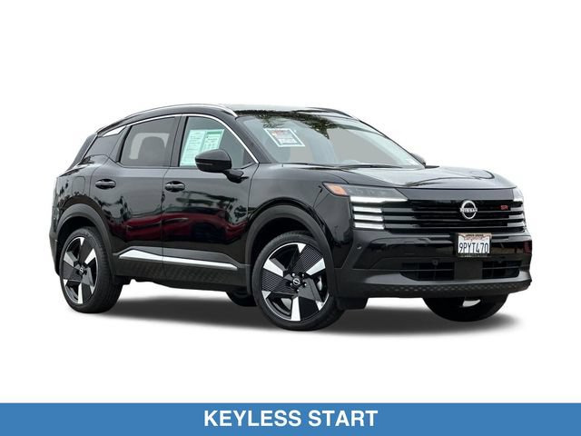 Used 2025 Nissan Kicks SR AWD/4WD image 2