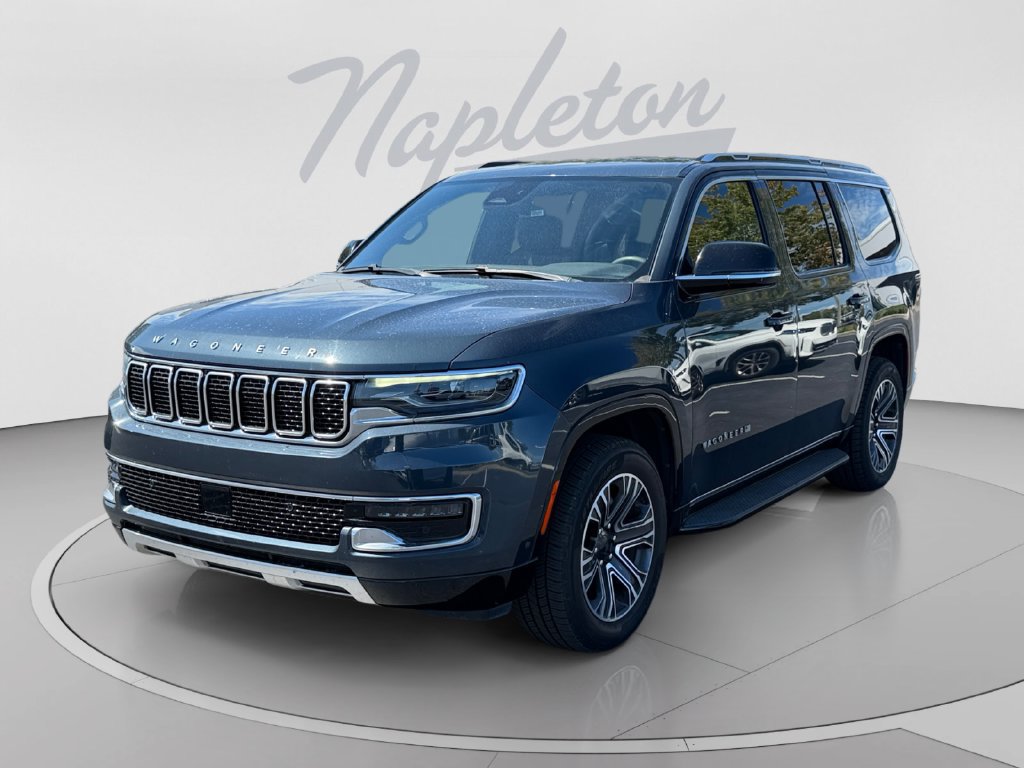 Used 2024 Jeep Wagoneer Series II w/ Flexible Seating Group RWD image 1