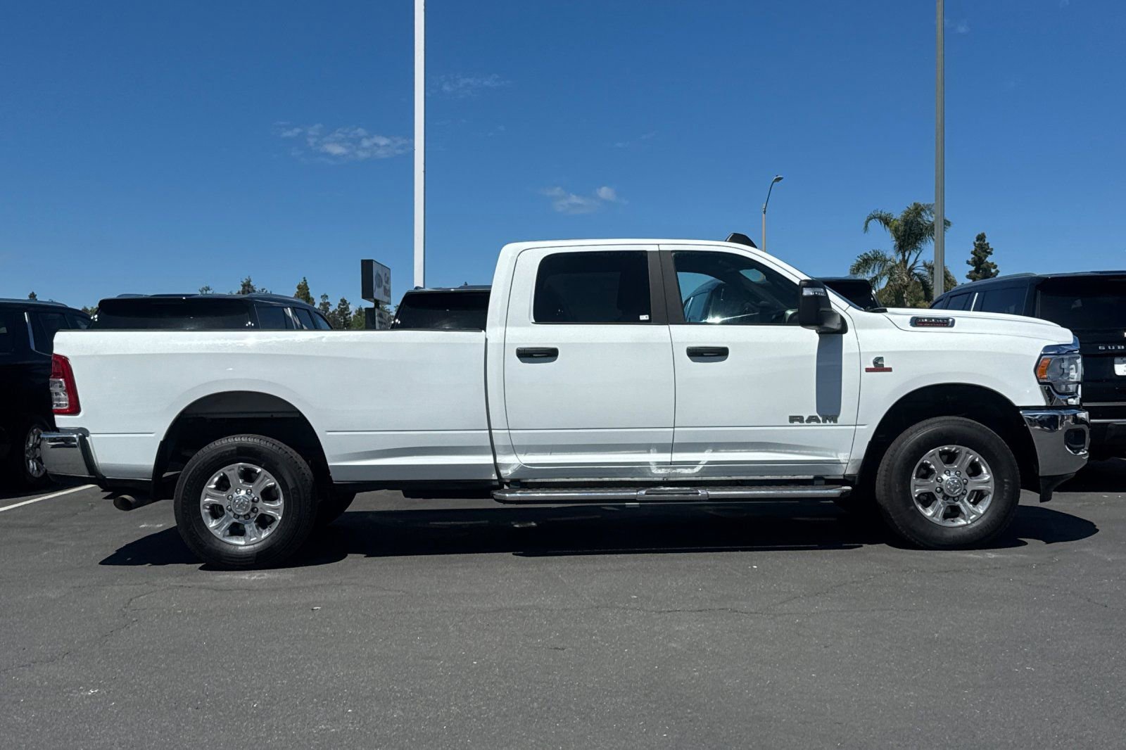 Used 2024 RAM 3500 Big Horn image 4