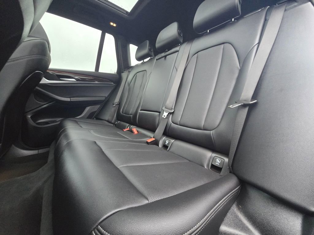 Used 2024 BMW X3 xDrive30i image 12