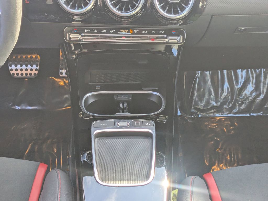 Certified 2025 Mercedes-Benz CLA 35 AMG 4MATIC image 18