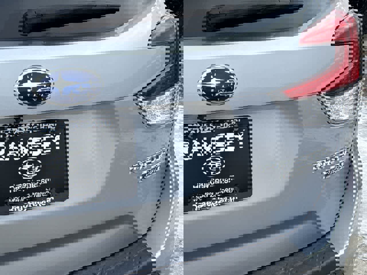 Used 2020 Subaru Forester Touring w/ Popular Package #2 image 11