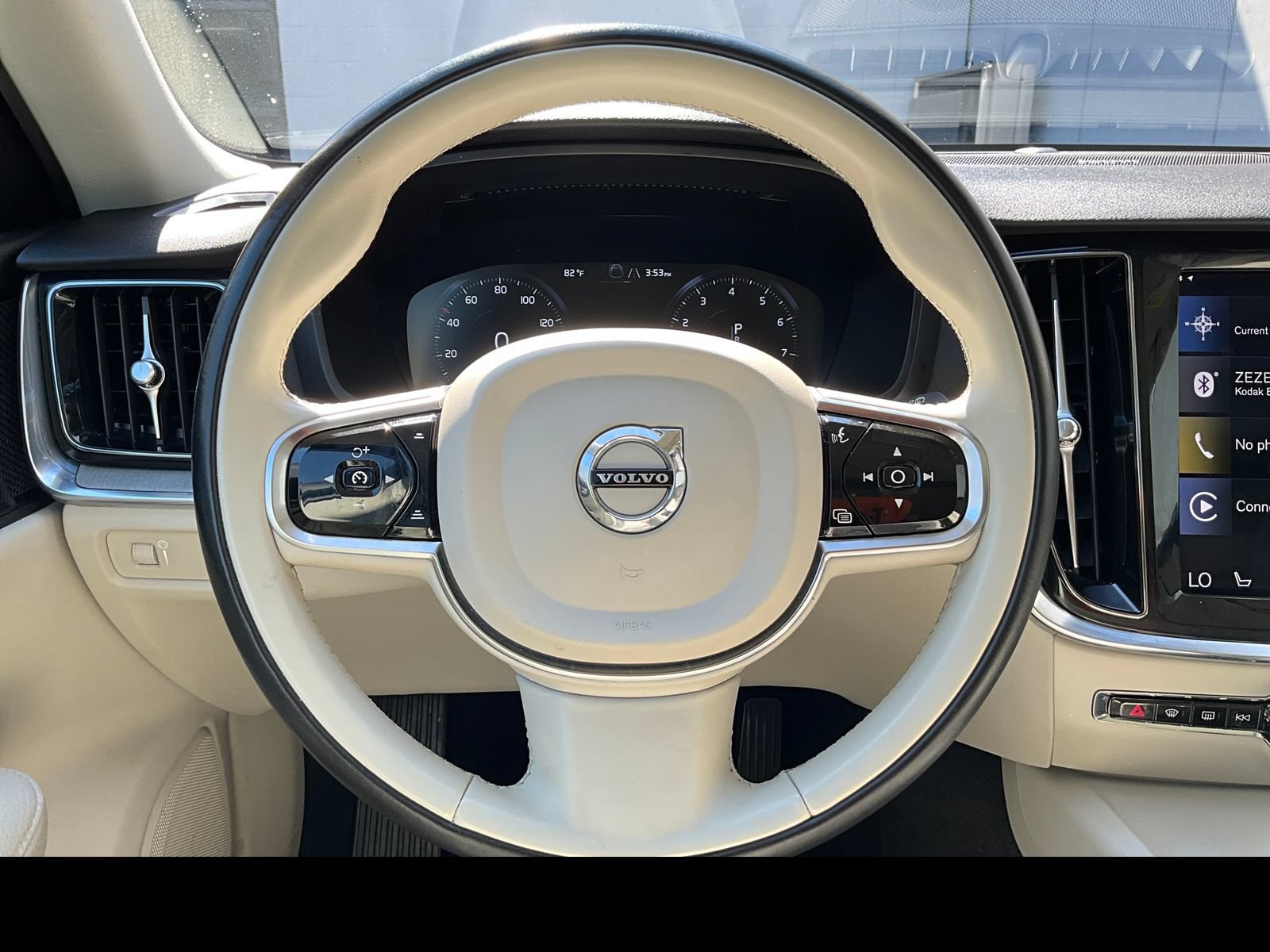 Used 2021 Volvo V60 T5 Cross Country w/ Climate Package AWD/4WD image 3