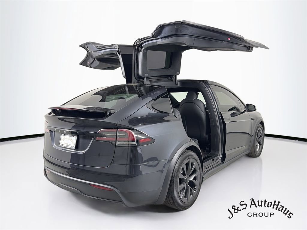 Used 2024 Tesla Model X AWD/4WD image 7
