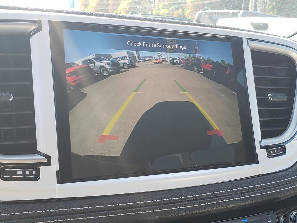 New 2026 Chrysler Pacifica Select image 25
