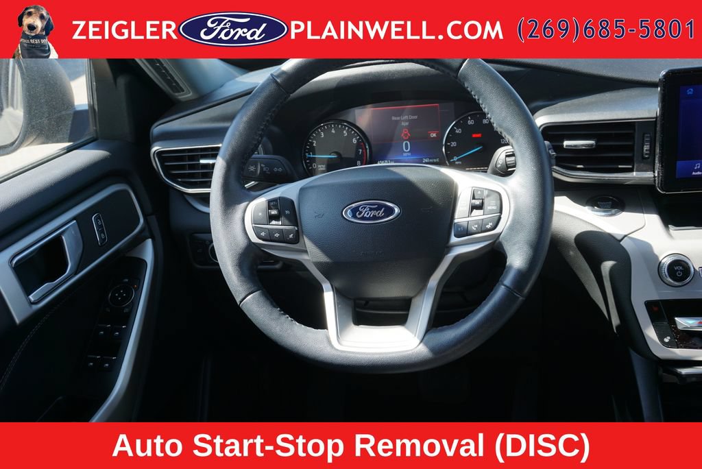 Used 2023 Ford Explorer XLT w/ Equipment Group 202A AWD/4WD image 15