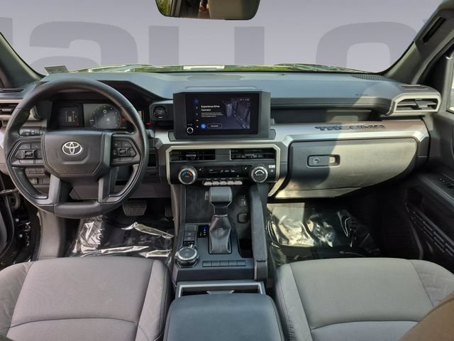 Used 2025 Toyota Tacoma SR5 AWD/4WD image 12
