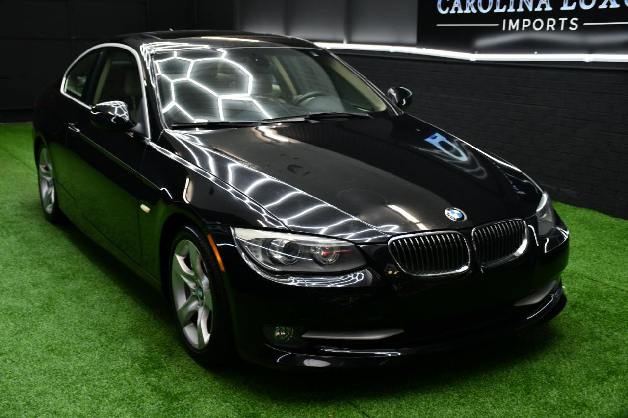 Used 2011 BMW 335i Coupe image 5
