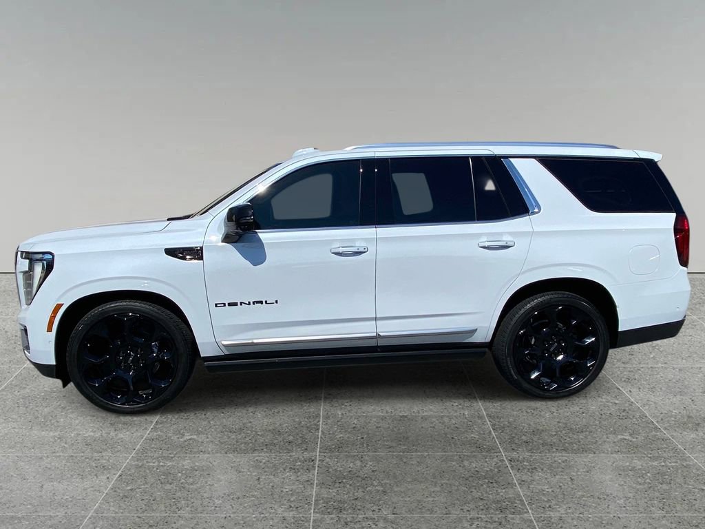Used 2026 GMC Yukon Denali w/ Denali Reserve Package AWD/4WD image 3