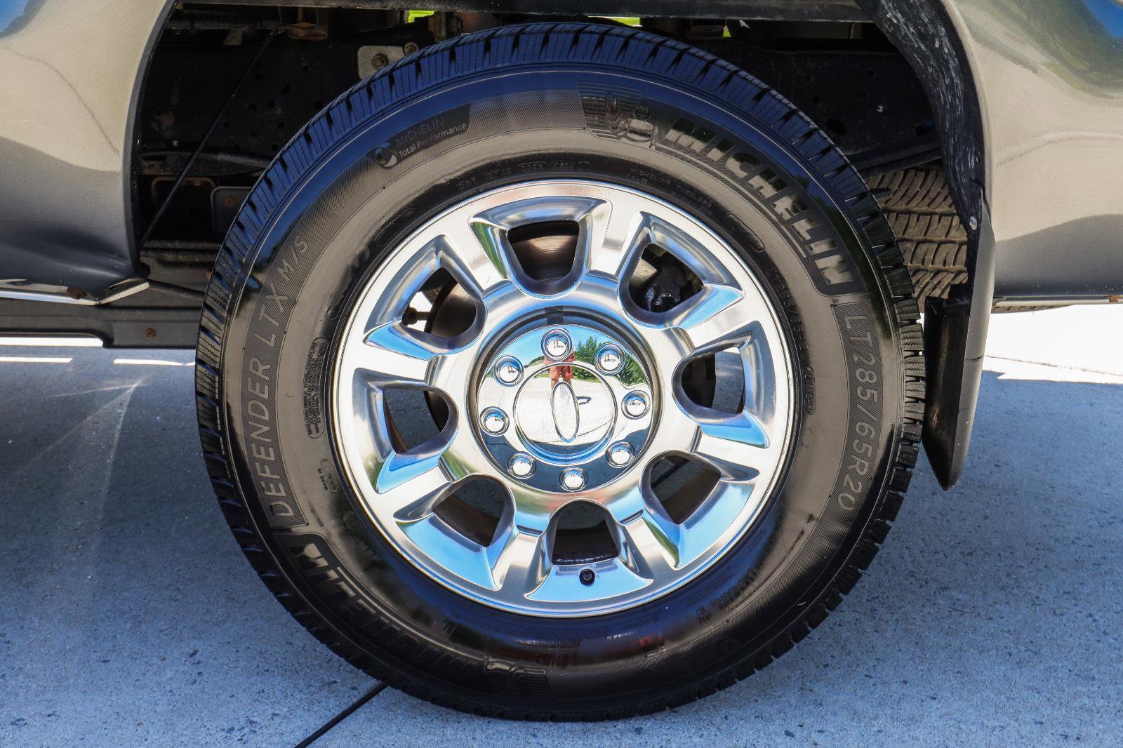 Used 2013 Ford F250 Lariat w/ Lariat Interior Pkg AWD/4WD image 24