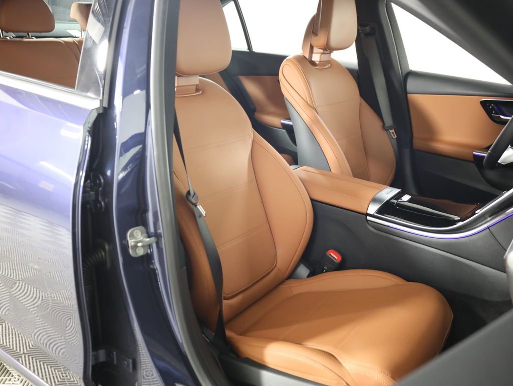 Certified 2026 Mercedes-Benz C 300 4MATIC Sedan image 54