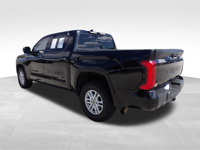 Used 2022 Toyota Tundra SR5 w/ SR5 Convenience Package AWD/4WD image 5