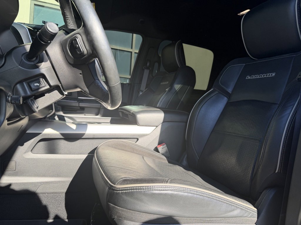 Used 2019 RAM 2500 Laramie w/ Night Edition image 10