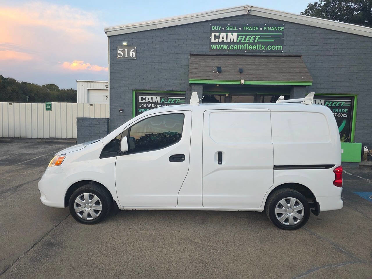 Used 2017 Nissan NV200 SV w/ Technology Package image 6