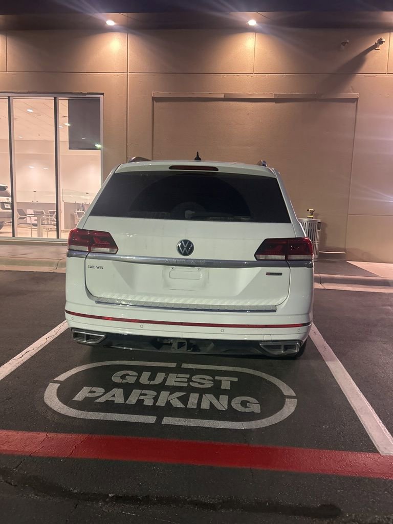 Used 2021 Volkswagen Atlas SE w/ Towing Package image 10