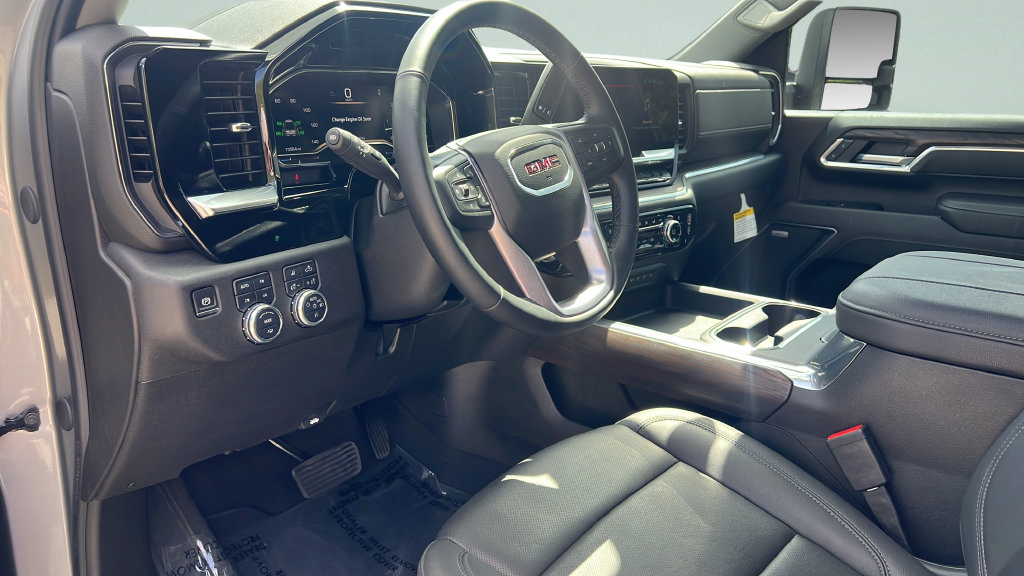 Used 2025 GMC Sierra 2500 SLT w/ Texas SLT Premium Package AWD/4WD image 20