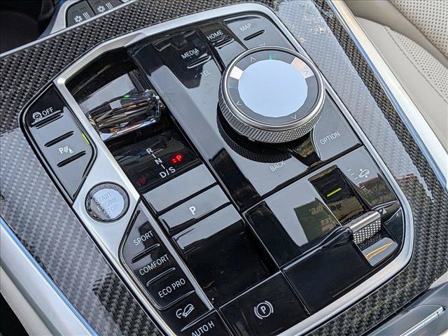 Certified 2025 BMW X7 M60i AWD/4WD image 12