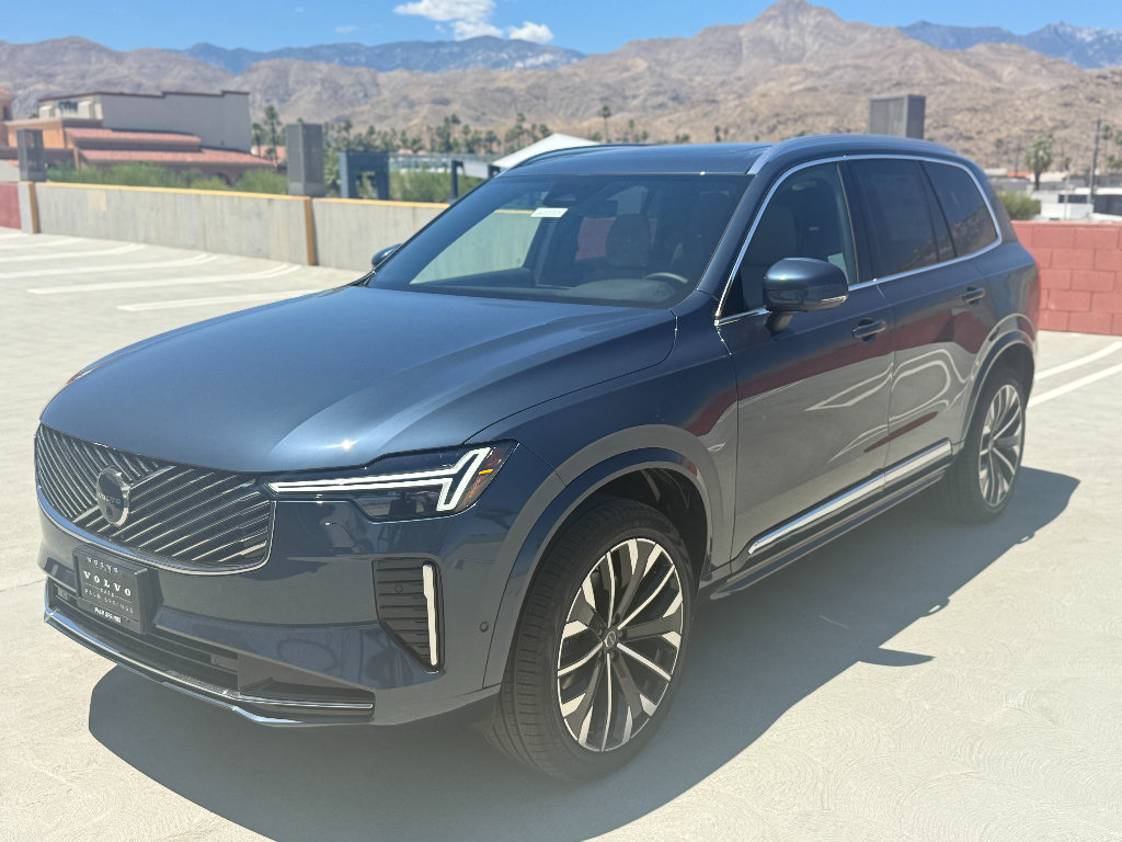 New 2026 Volvo XC90 B6 Plus w/ Protection Package Premier AWD/4WD image 3