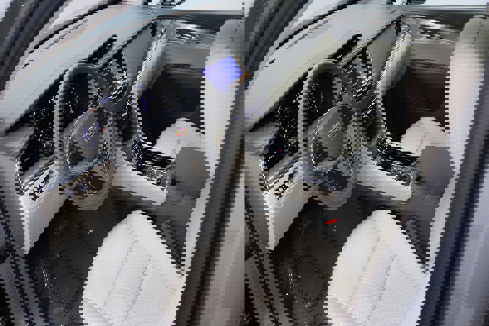 Used 2023 Cadillac XT5 Premium Luxury image 15