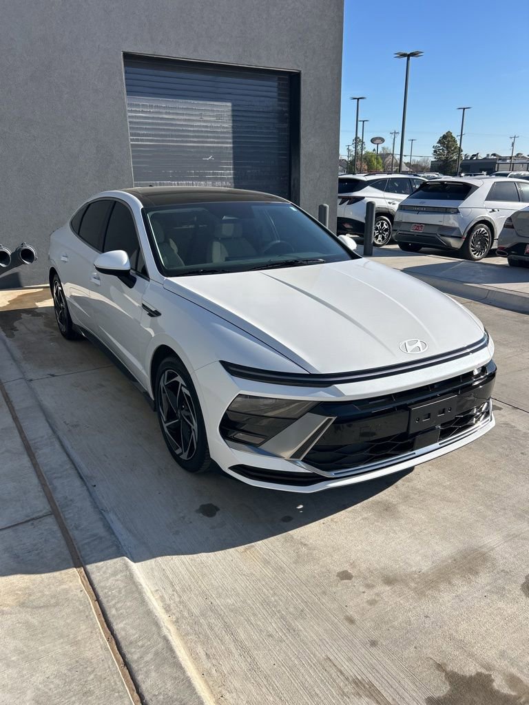 Certified 2025 Hyundai Sonata SEL image 4