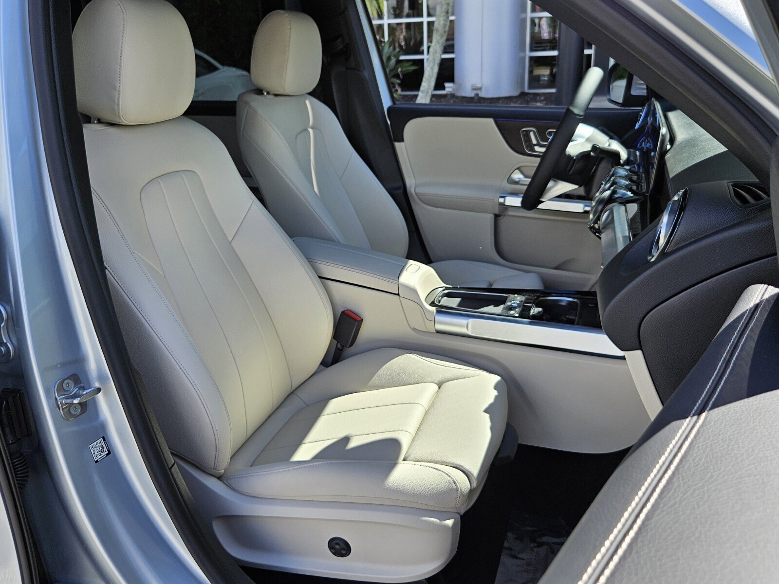 New 2026 Mercedes-Benz GLB 250 image 22