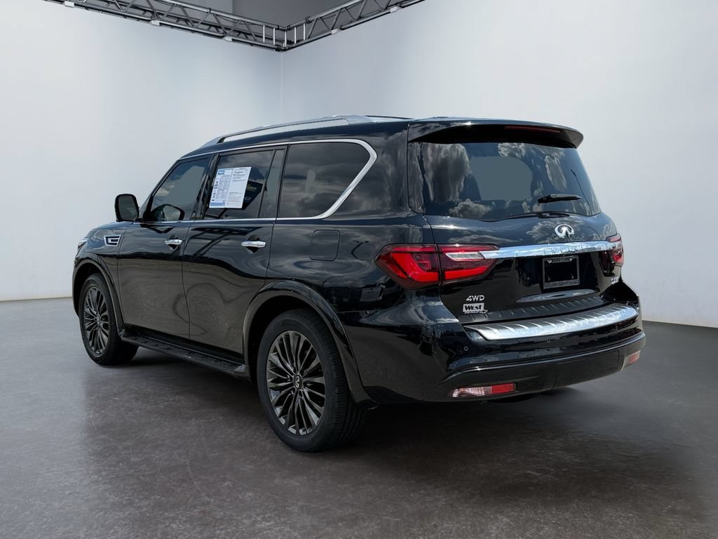 Used 2024 INFINITI QX80 Sensory w/ Cargo Package AWD/4WD image 5