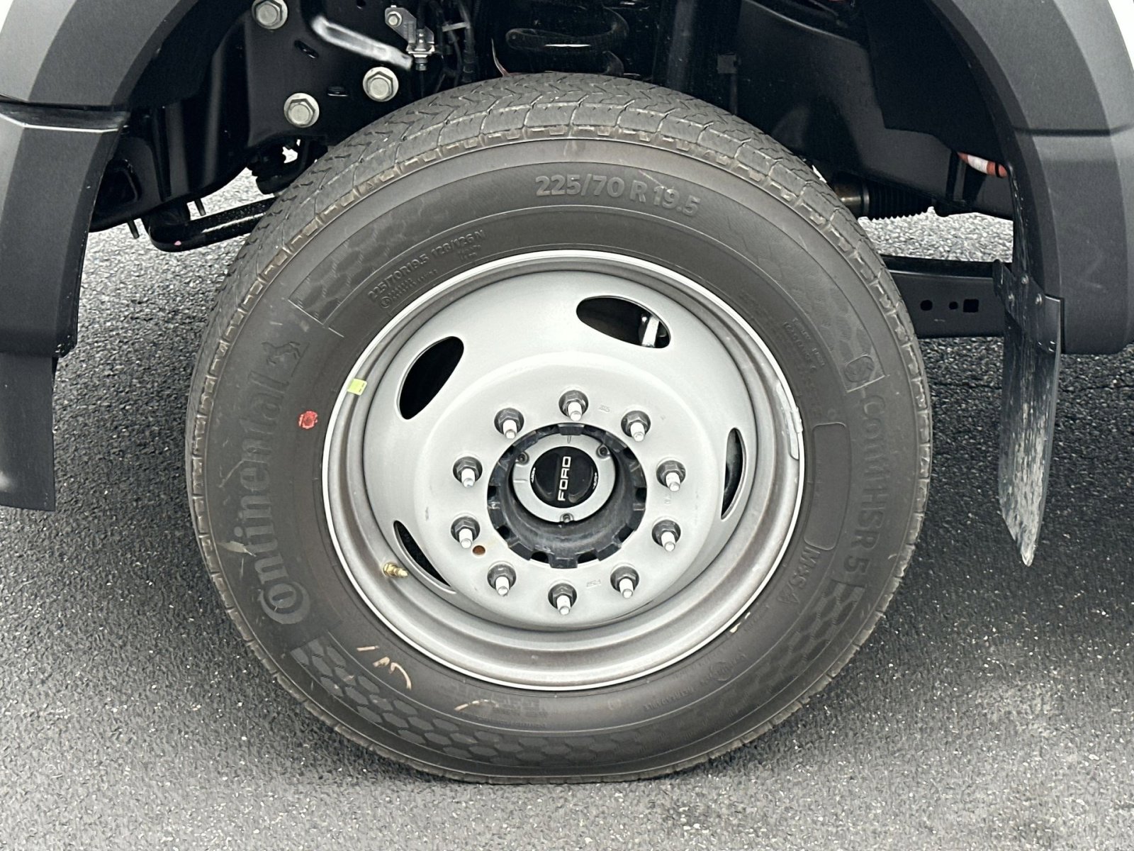 New 2026 Ford F550 4x4 Regular Cab Super Duty image 12