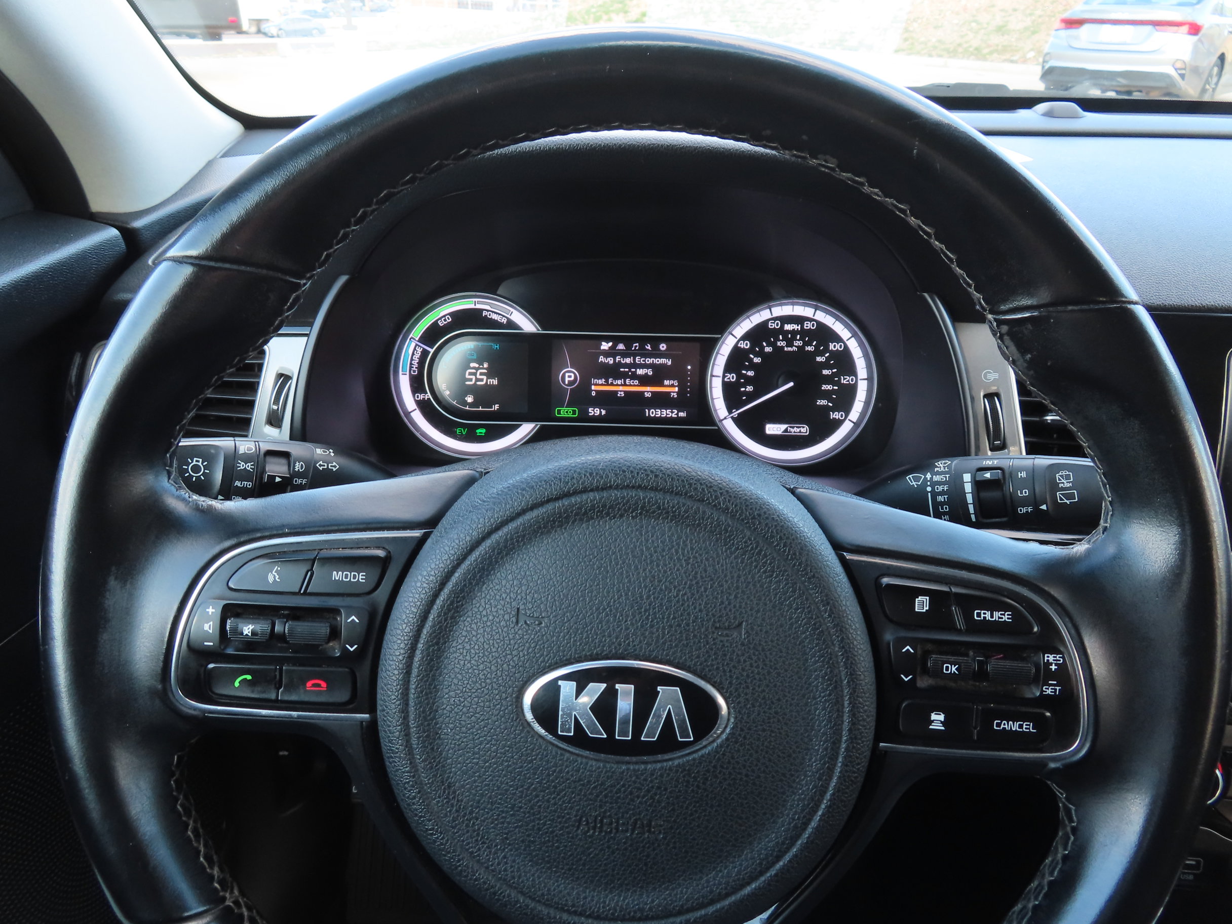 Used 2019 Kia Niro EX image 14