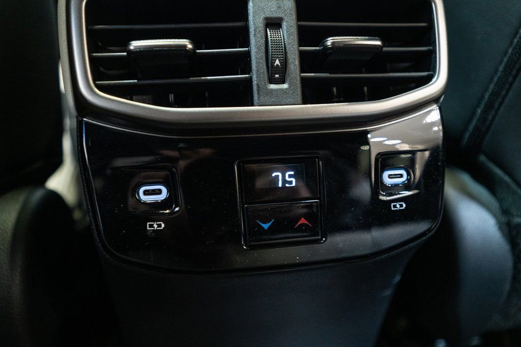 Used 2024 Lexus RX 350h image 40