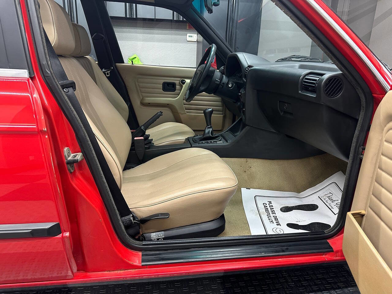 Used 1991 BMW 318i Sedan image 44