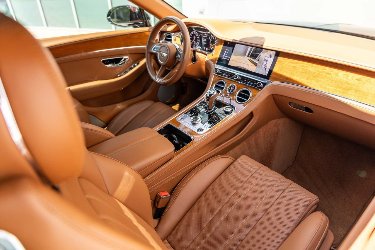 Certified 2022 Bentley Continental GT AWD/4WD image 2