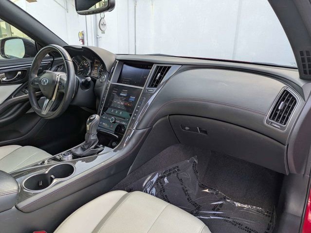 Used 2020 INFINITI Q60 Red Sport 400 RWD image 13