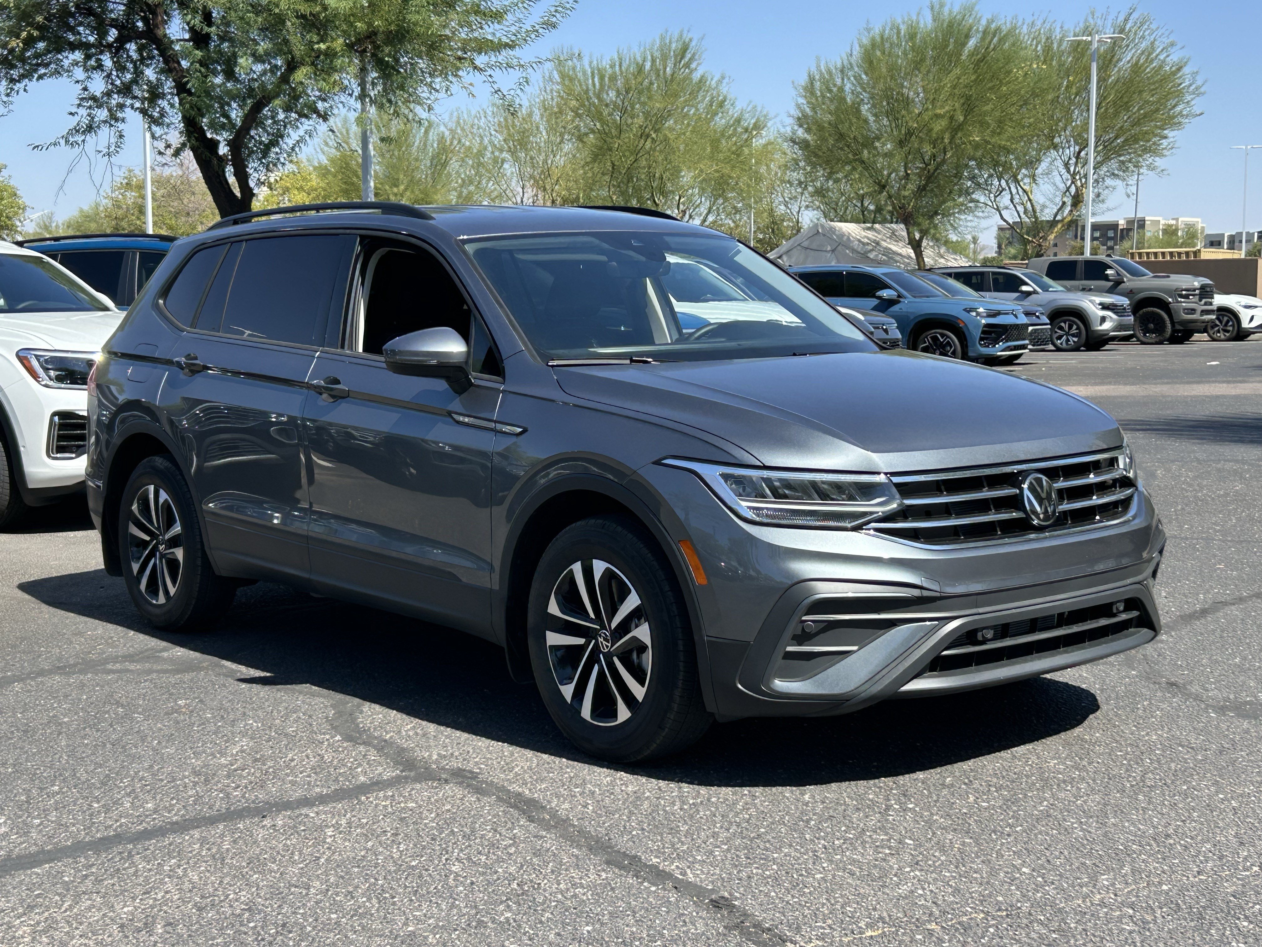 Used 2024 Volkswagen Tiguan S FWD image 6