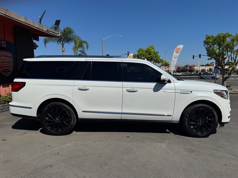 Used 2021 Lincoln Navigator L Reserve AWD/4WD image 22