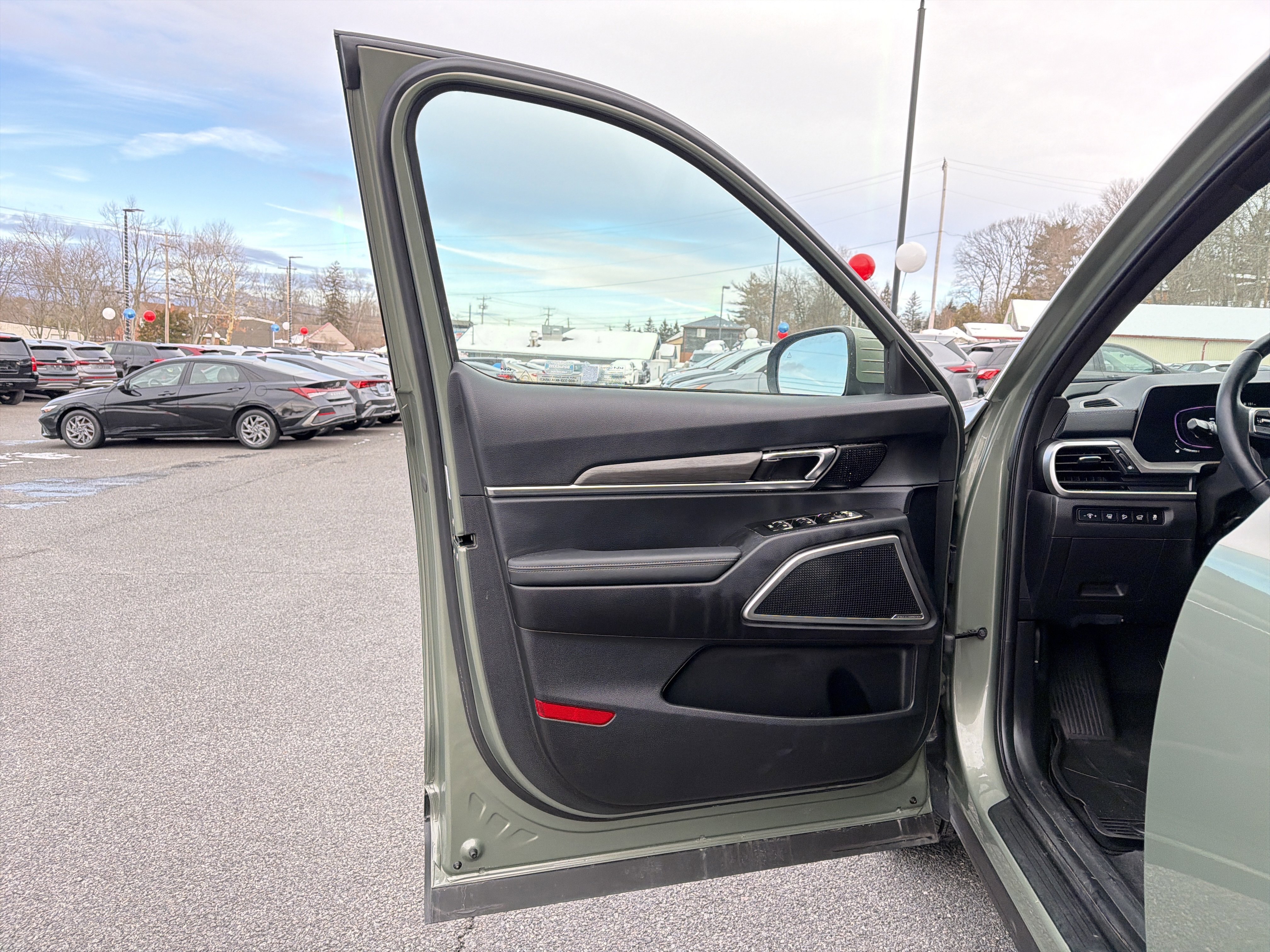 Certified 2024 Kia Telluride EX X-Line image 11