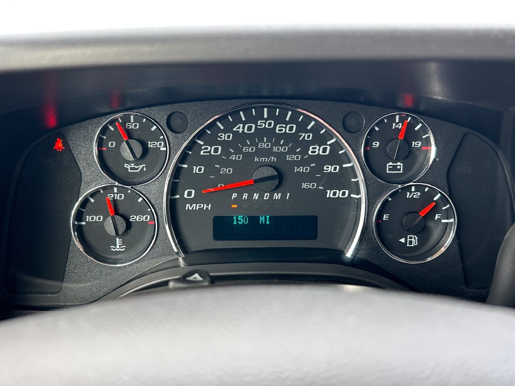 Used 2024 Chevrolet Express 3500 w/ Power Convenience Package RWD image 21