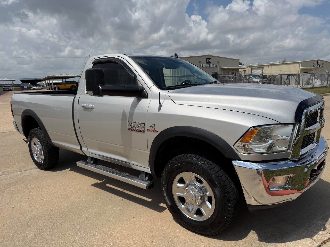 Used 2014 RAM 2500 SLT w/ Popular Equipment Group AWD/4WD image 10