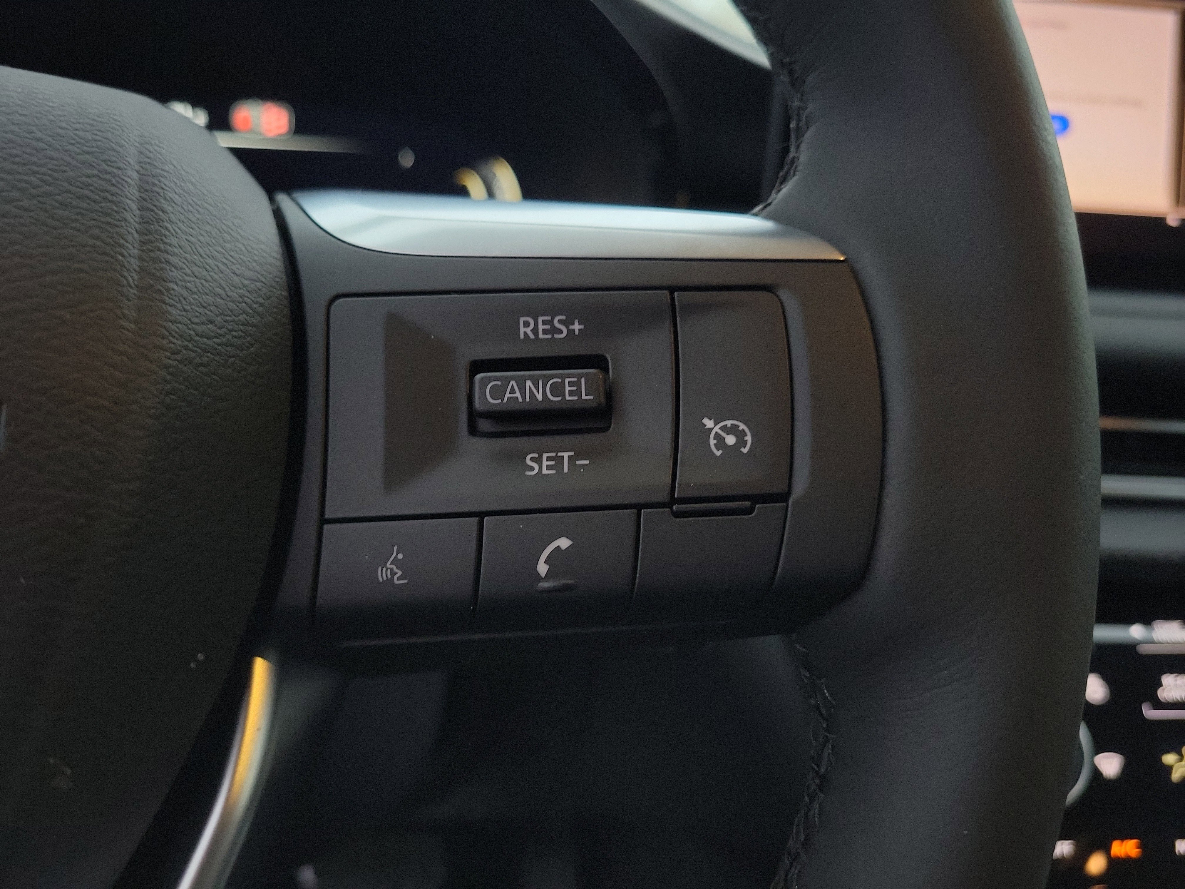 New 2026 INFINITI QX60 Pure image 13