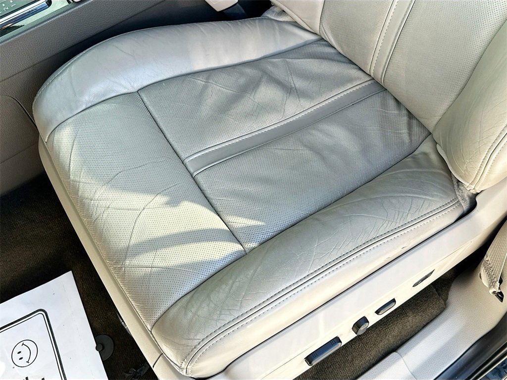 Used 2016 Lincoln Navigator Select image 20