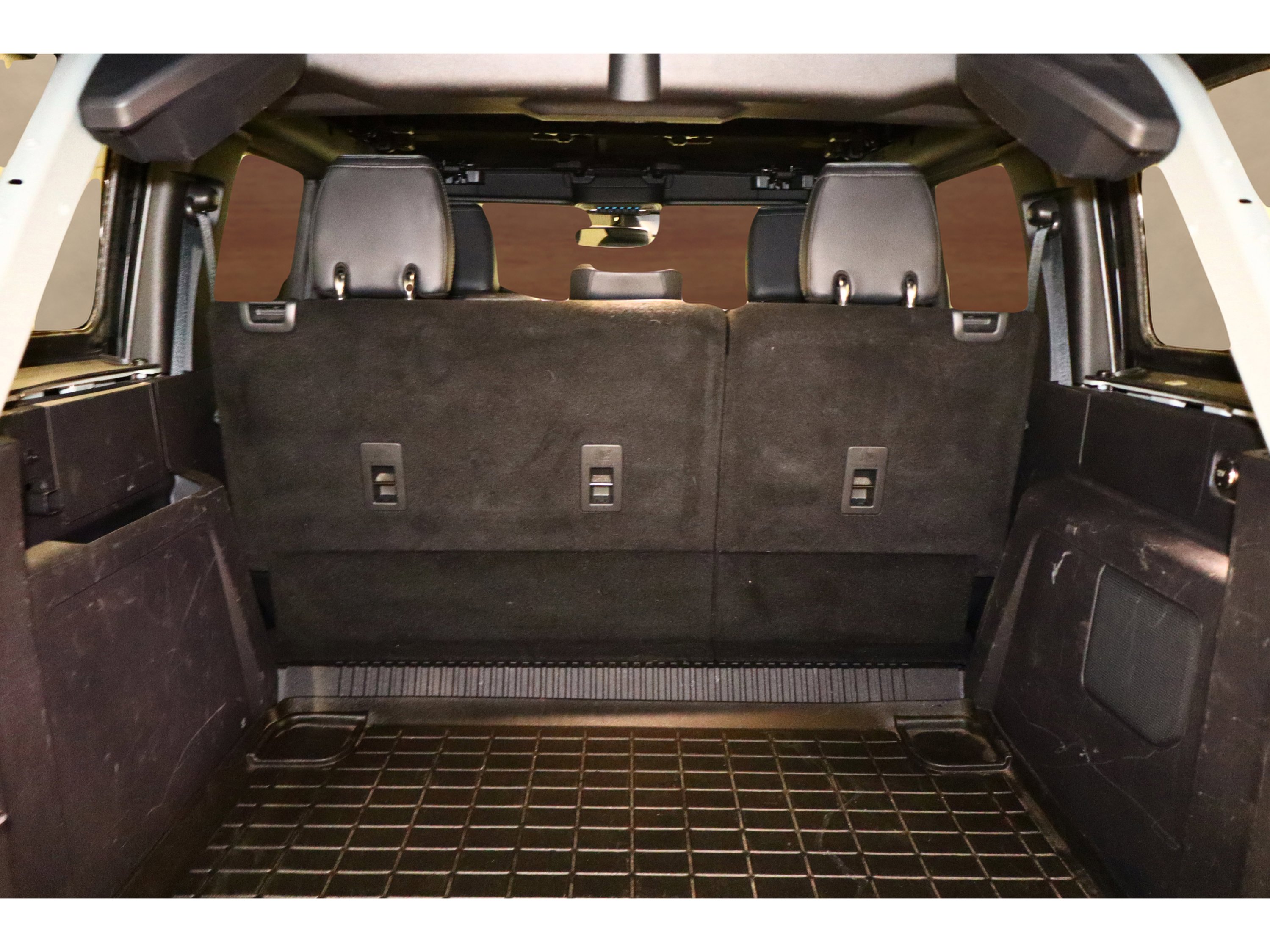 Used 2023 Ford Bronco Everglades image 18