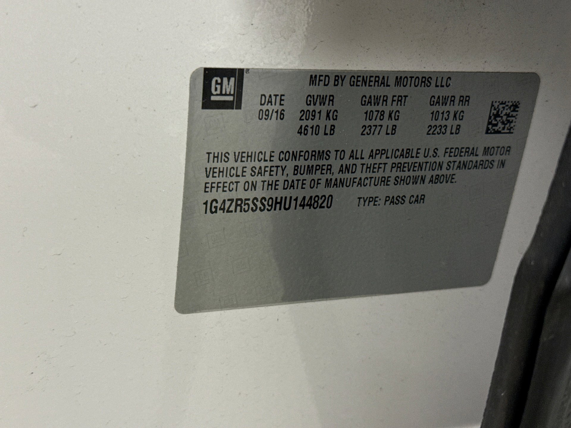 Used 2017 Buick LaCrosse Premium w/ Sun and Shade Package image 20