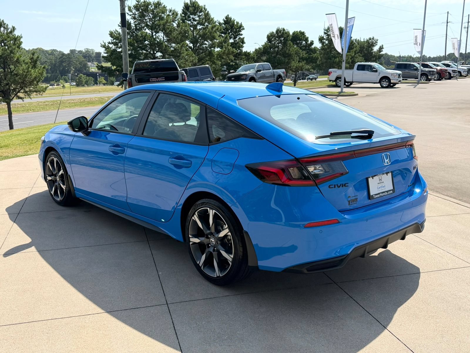 Used 2026 Honda Civic Sport Touring image 4