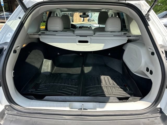 Used 2019 Jeep Cherokee Limited w/ Luxury Group AWD/4WD image 14