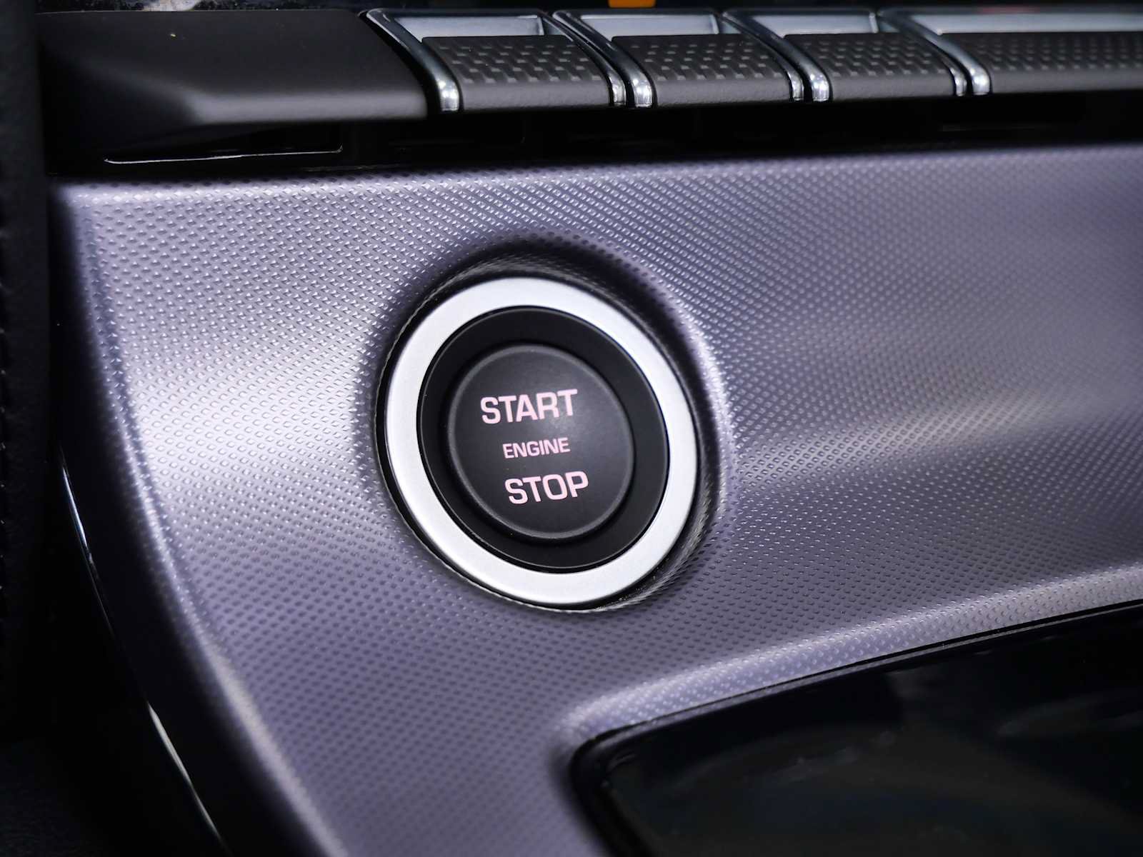 Used 2023 Jaguar F-TYPE Convertible RWD image 27